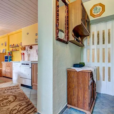 Mellenthin, Ferienwohnung 1 *