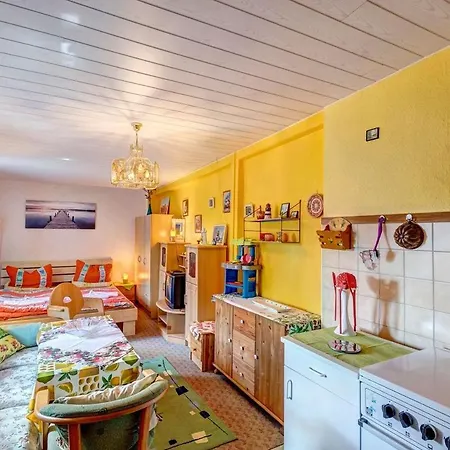 Mellenthin, Ferienwohnung 1 *